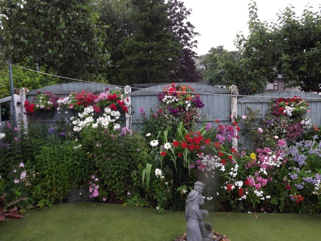 BarrowfordBestKeptGardens2019_218_25pc