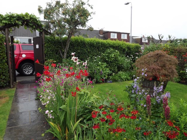 BarrowfordBestKeptGardens2019_230_25pc